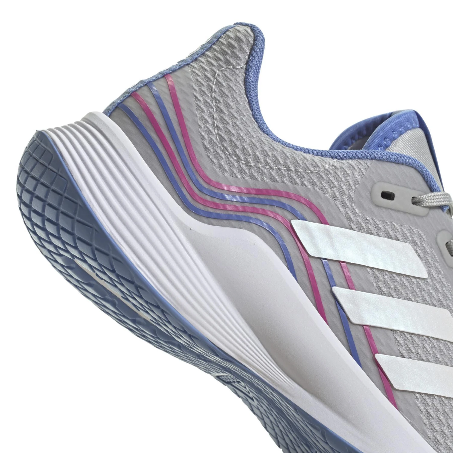 Chaussures Indoor Femme Adidas Novaflight Primegreen 17 Chaussures Indoor Femme Adidas Novaflight Primegreen – Image 15