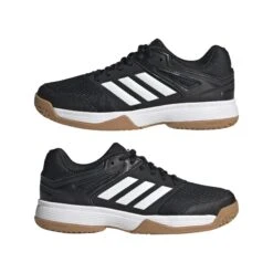 Chaussures Indoor Enfant Adidas Speedcourt -Basketball Produits Magasin adidas ie4295 10 footwear photography mirrored pair view white