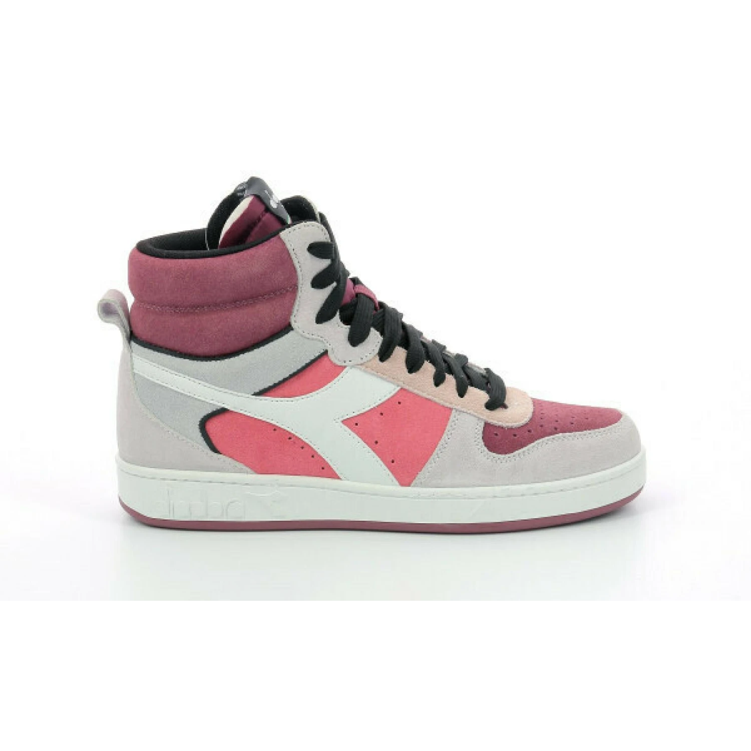 Baskets Femme Diadora Magic Suede 3 Baskets Femme Diadora Magic Suede