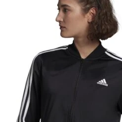 Survêtement Femme Adidas Essentials 3-Bandes 32 Survêtement Femme Adidas Essentials 3-Bandes -Basketball Produits Magasin gm5534 app on model detail 1 white