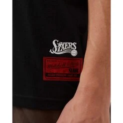 Mitchell & Ness T-shirt Philadelphia 76ers NBA Slam Allen Iverson -Basketball Produits Magasin mitchell ness bmtrintl1059 p76blck noir 3