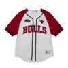 Mitchell & Ness Maillot Chicago Bulls Practice Day Button Front 2 Mitchell & Ness Maillot Chicago Bulls Practice Day Button Front -Basketball Produits Magasin mitchell ness tbtf4994 cbuyypppwhit white 1