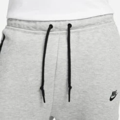 Jogging Nike Tech Fleece 15 Jogging Nike Tech Fleece -Basketball Produits Magasin nike fb8002 063 phsym001